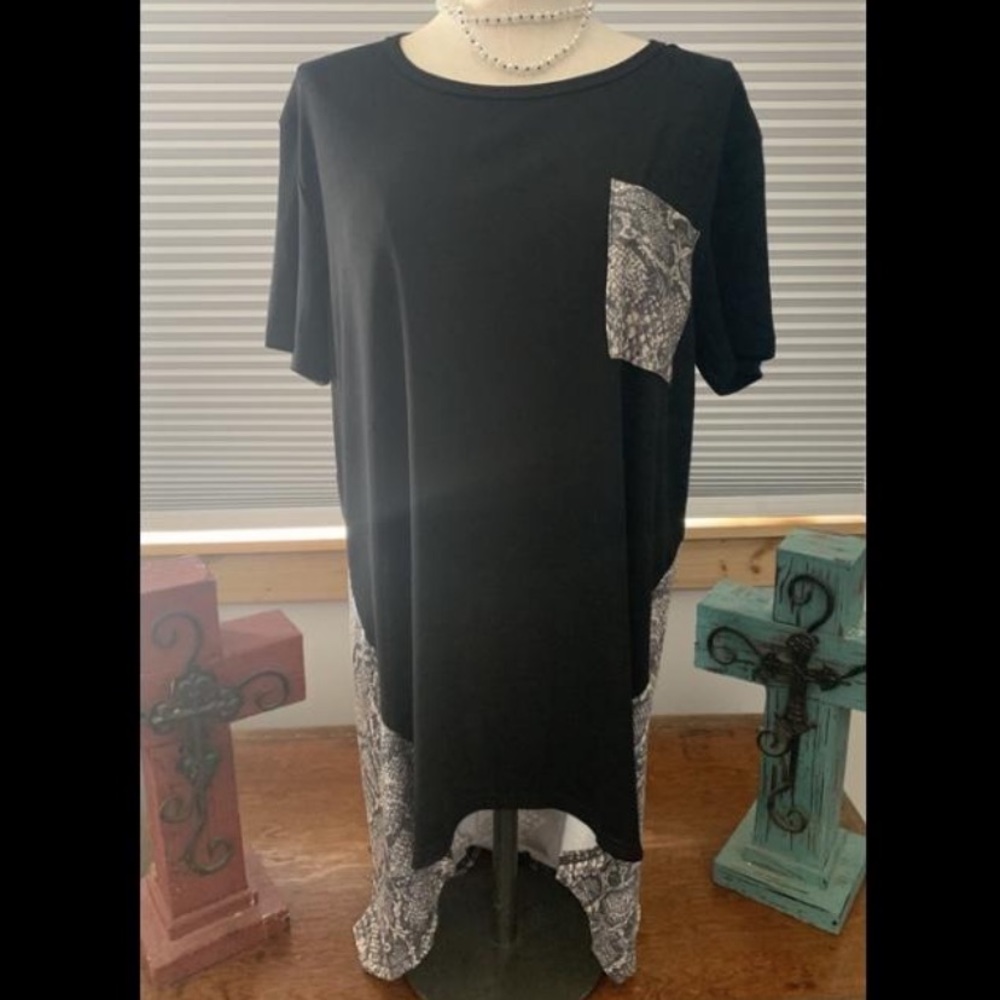Black and snake print tunic